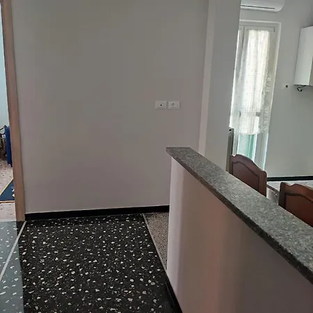 Albissola Sonia's House - Possibilita Di Box Auto Apartman *