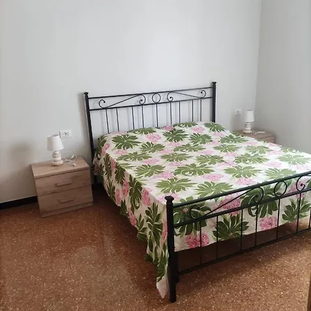 Albissola Sonia's House - Possibilita Di Box Auto 奥比索拉玛里纳